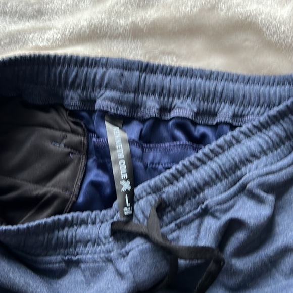 Kenneth Cole Tech Joggers - Picture 5 of 6